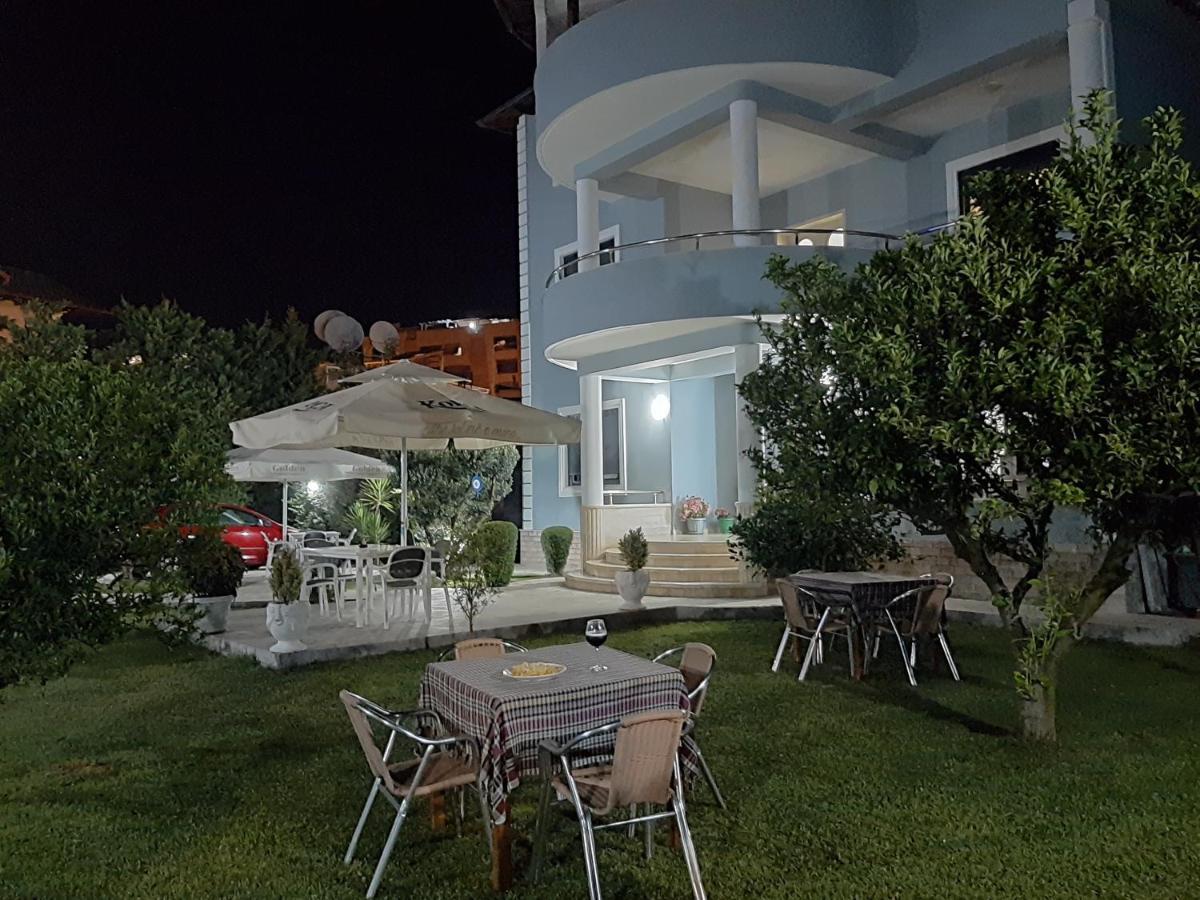 Hotel Vila Arbri Berat Exterior photo